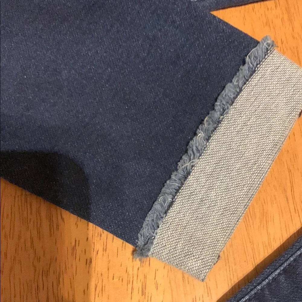 Juicy Couture Blue Skinny Jeans with Raw Hem and Faded Design